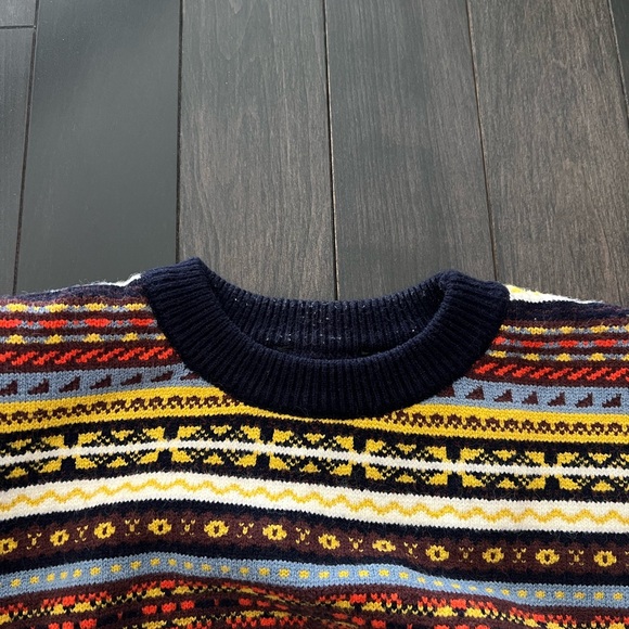 Multicolor Patterned Sweater - Picture 2 of 2